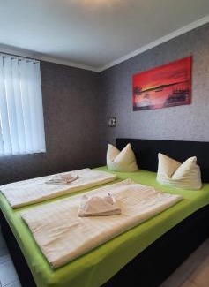 Peenemuende Apartment | Child-Friendly Retreat at Lucys Haus 1 "am Peeneblick"