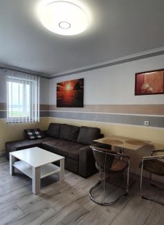 Peenemuende Apartment | Child-Friendly Retreat at Lucys Haus 1 "am Peeneblick"