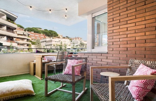 Caldes d'Estrac Apartment | Unwind at Luderna - Apartment Dels Tres Micos with Spa & Pool