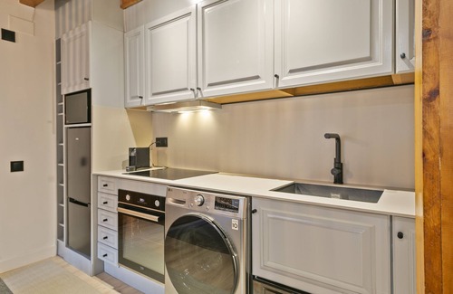 Arties Apartment | Pet-Friendly Luderna Apartment with Garden & Spa Access