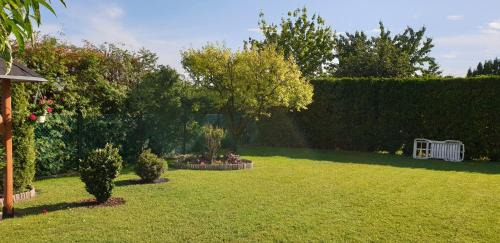 Balatonfured Apartment | Family-Friendly Retreat at Ludika Vendégház - Rated 9.3/10