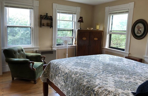 Ludlow Other | Historic Ludlow Hotel: Lake Rescue & Pet Friendly Retreat