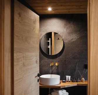 Dalaas Apartment | Discover Ludwig's Mountain Lodges: Pet-Friendly Retreat