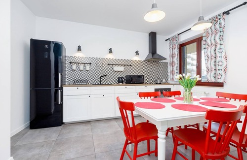 Krakow Apartment | Discover Ludwinowska 11/185: Family-Friendly Haven in Cracow