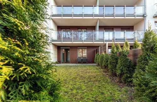 Krakow Apartment | Discover Ludwinowska 11/185: Family-Friendly Haven in Cracow