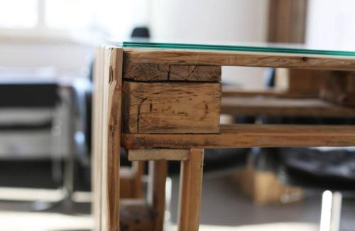 Friedrichshain Apartment | Eco-Friendly Upcycling Studio in Central Location