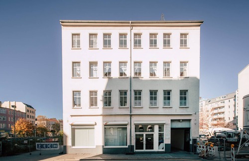 Zentrum-Nord Apartment | Pet-Friendly Luga Homes in Mitte: Ideal for Families