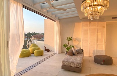San Benedetto di Lugana House | Pet-Friendly Retreat at Lugana 9 - Perfect for Families!