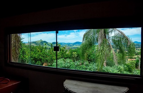 Monte Siao House | Perfect Getaway for Happiness with Ocean Views & Pool