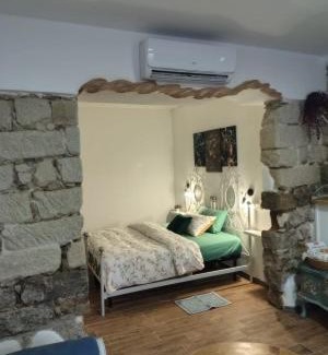 Tula Bed & Breakfast | Pet-Friendly Lughera B&B with Breakfast & Family Amenities