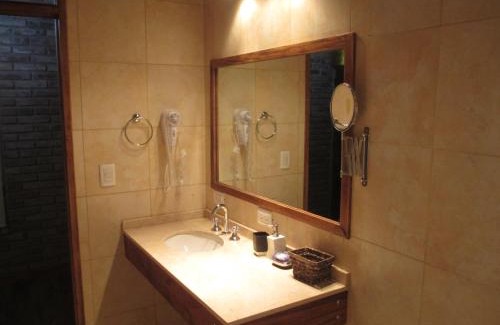 Lujan de Cuyo Hotel | Discover Lujan De Cuyo B&B: Pet-Friendly Oasis with Pool