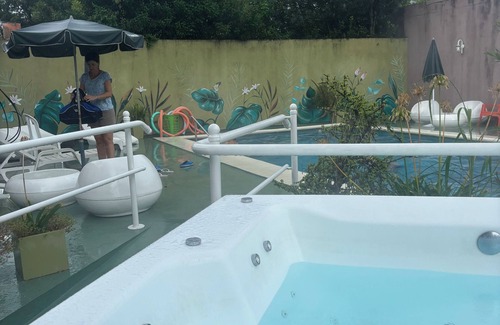 Lujan Apartment | Pet-Friendly Retreat at Lujan Homes with Spa & Pool Access