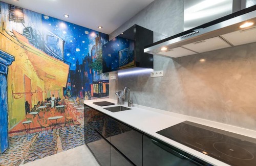 Cotos Apartment | Elegant Stay at Las 4 Torres in the Business District