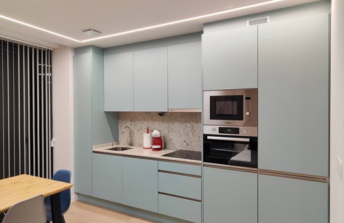 Oviedo City Centre Apartment | Elegant Comfort in a Prime Location with Family Amenities