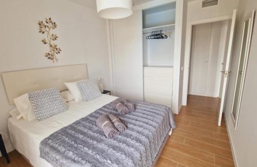 San Juan de Alicante Apartment | Elegant Oceanfront Apartment Steps from the Beach