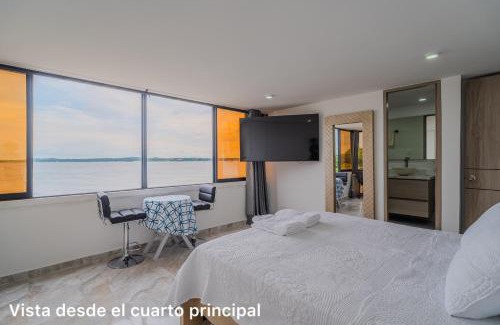 El Laguito Apartment | lujoso apartamento familiar frente al mar