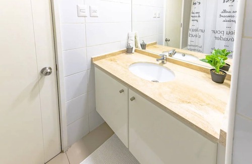 Calama Apartment | Elegant Central Apartment with Unmatched Views for Families