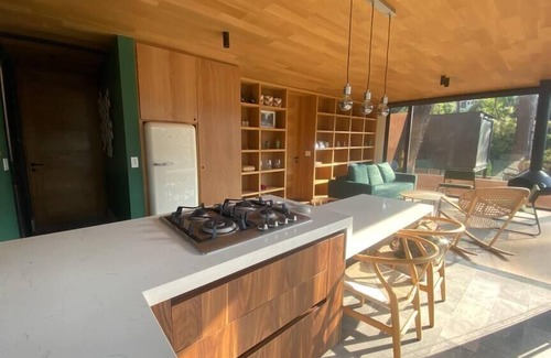 Valle de Bravo Apartment | Elegant Boutique Loft in Valle de Bravo Cedro Awaits You