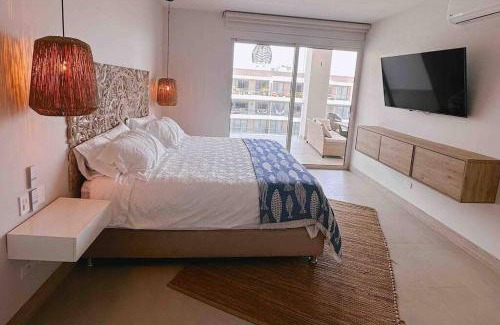 Zona Norte Apartment | Elegant Penthouse with Ocean View and Private Beach Access