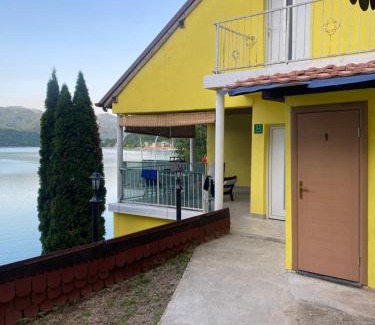 Herzegovina-Neretva Canton Apartment | Luka Mira-Jablaničko Jezero