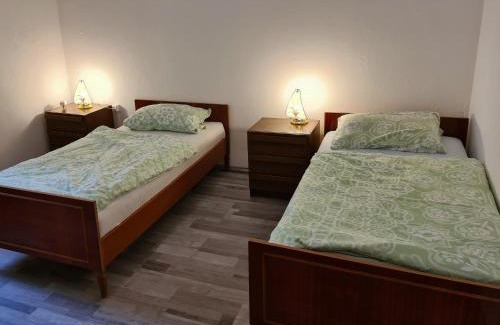 Miren-Kostanjevica House | Family-Friendly Comfort at Luketovi - Rated 8.1/10