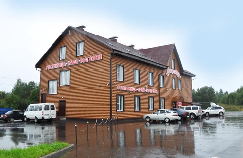 Nelazskoe Hotel | Cozy Lukomorye: Pet-Friendly Stay with Breakfast Included