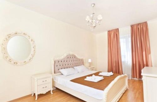 Shevchenkivs'kyi District Hotel | Unforgettable Stay at Lukyanovsky with Breakfast & Hot Tub