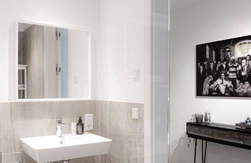 Stadionviertel Apartment | Lulex VI - Traumhafte Wohnung Nahe Messe Dus/köln