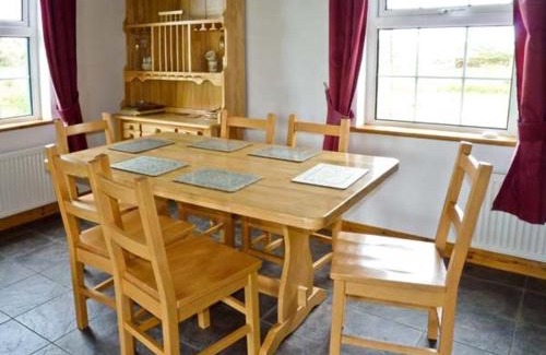 Doochary House | Pet-Friendly Retreat at Lully More Cottage for Families