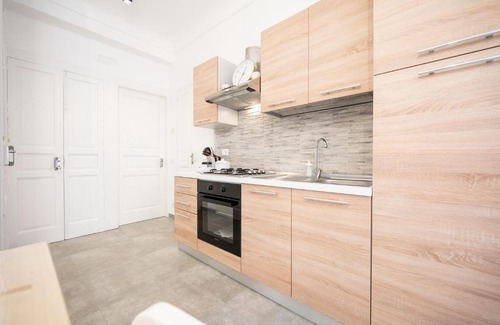 Scicli Apartment | Discover LUMÍA: Family-Friendly Getaway with 9.8 Rating