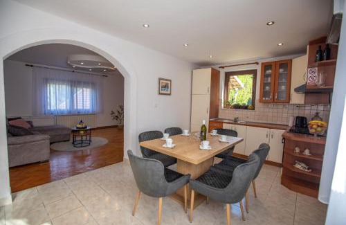 Ogulin Apartment | Lumaris