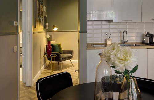 San Marco Apartment | Relax in Brera Boutique Suite Milan with Spa & Pet-Friendly Perks