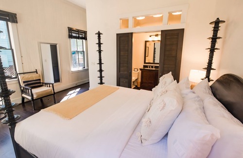 Makawao Hotel | Discover Lumeria Maui: A Unique Retreat with Ocean Views