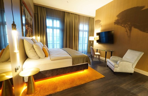 Zentrum Hotel | Elegant Hotel Fürstenhof Leipzig: Spa & Family-Friendly Stays