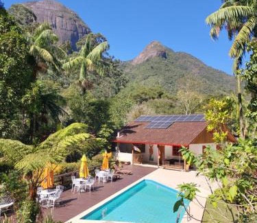 Lumiar Cabin | Pet-Friendly Lumiar Eco Lodge with Pool & Hot Tub