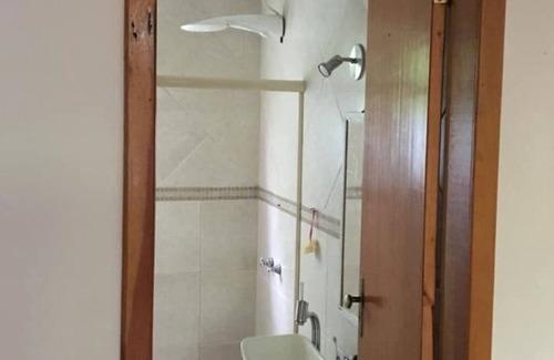 Lumiar House | Discover Lumiar Vacation Rentals with Pool & Breakfast