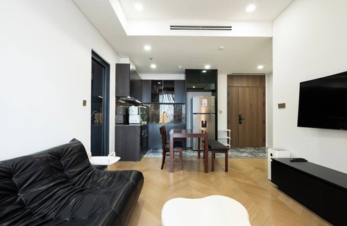 Thao Dien Apartment | Elegant Lumiere Riverside Apartment with Pool & Family Amenities