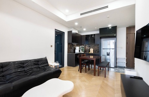 Thao Dien Apartment | Elegant Lumiere Riverside Apartment with Pool & Family Amenities