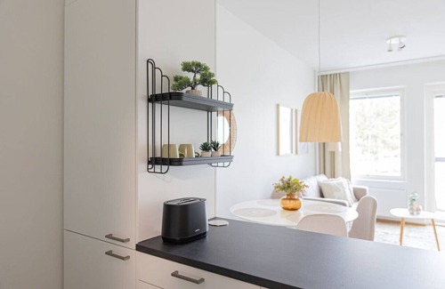 Rovaniemi Apartment | Lumileinikki City Suite with Sauna by BookLapland