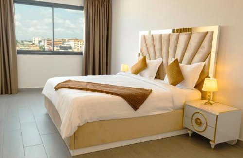 Angre Apartment | Welcoming Lumina Suites: Child-Friendly with Breakfast Option