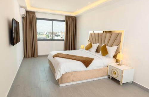 Angre Apartment | Welcoming Lumina Suites: Child-Friendly with Breakfast Option