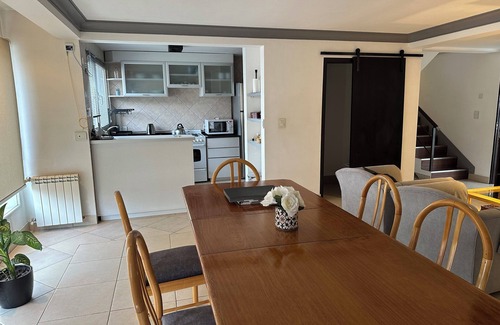 10 de Diciembre Apartment | Luminoso y amplio departamento en el centro