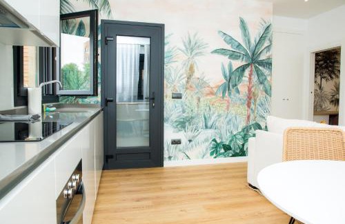 Valladolid Apartment | Inviting Luminoso Apartamento NUEZ with Free Parking & Wifi