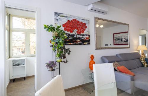 Olgiata Apartment | Bright Apartment with Terrace in La Storta - Rated 8.9/10
