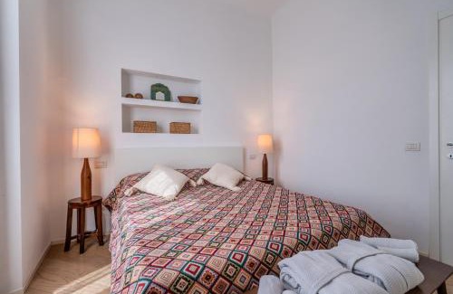 Navigli Apartment | Luminoso bilocale in zona Navigli, vicino metro M2