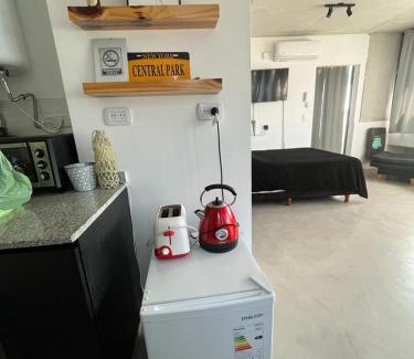 Remedios de Escalada Apartment | Bright 40m Apartment in Prime Southern Location