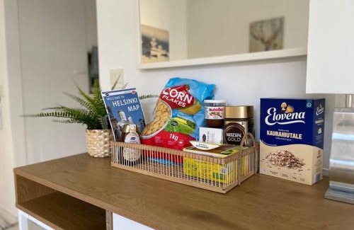 Lantinen District Apartment | Bright Studio with Ocean View, WiFi & Netflix Access