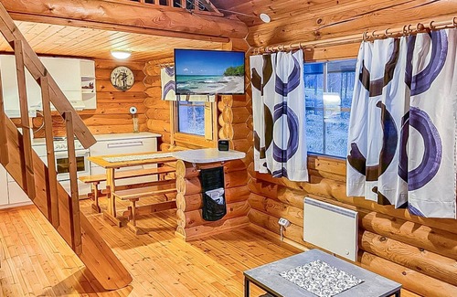 Pyhatunturi House | Relaxing Retreat at Lumomarja by Interhome with Spa & Lake View
