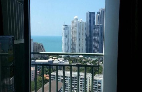 North Pattaya Apartment | Exceptional Stays at Lumpini Naklua Pattaya - 10/10 Rated