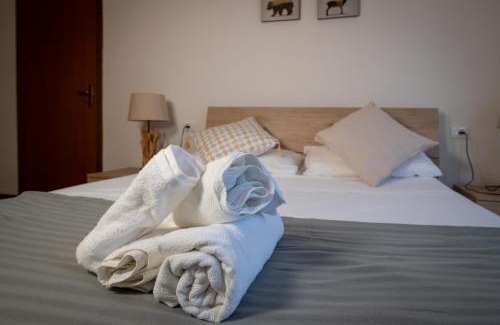 Cavagnano Apartment | Explore Comfort at Luna al Monte - Rated 8.2/10